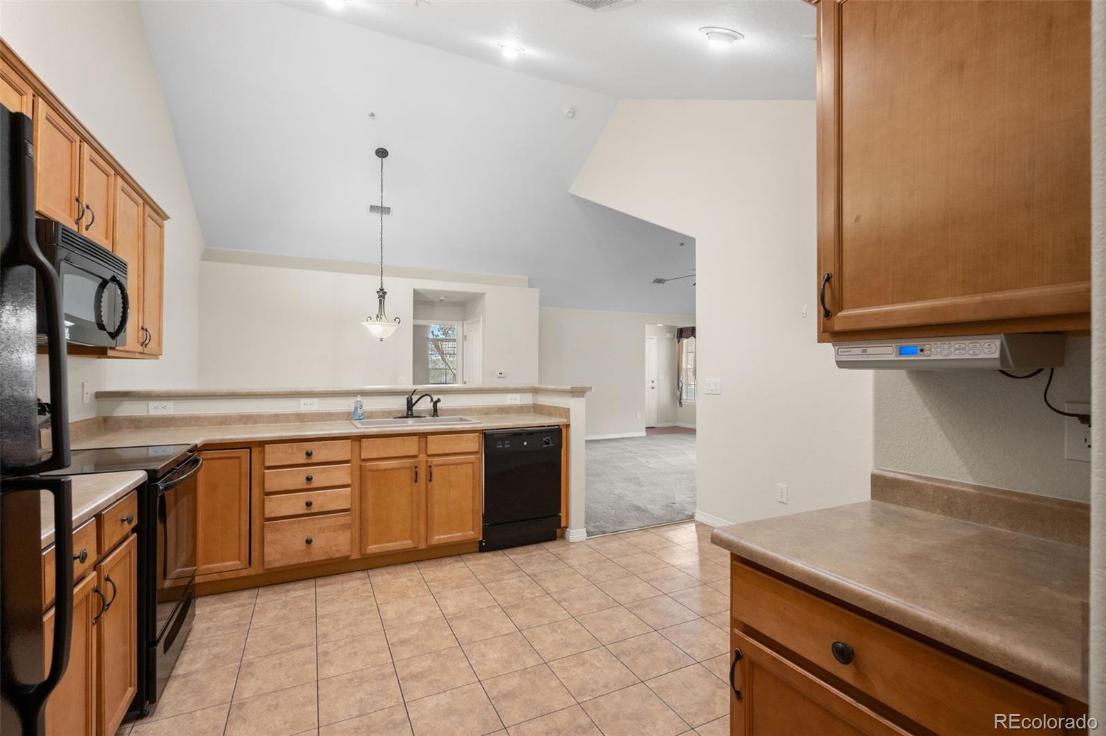 MLS Image #19 for 1995 s espana court c,aurora, Colorado