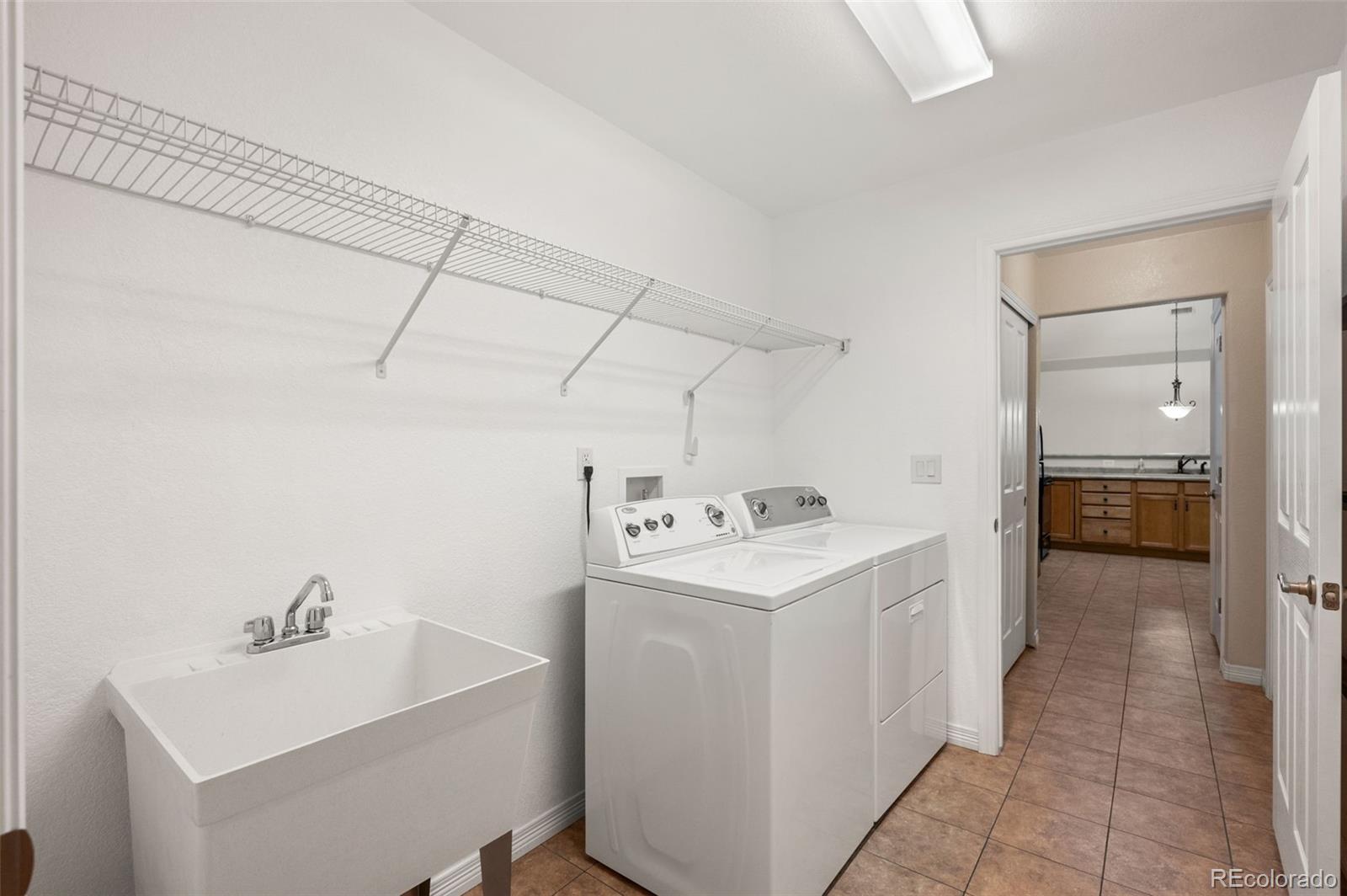 MLS Image #21 for 1995 s espana court c,aurora, Colorado