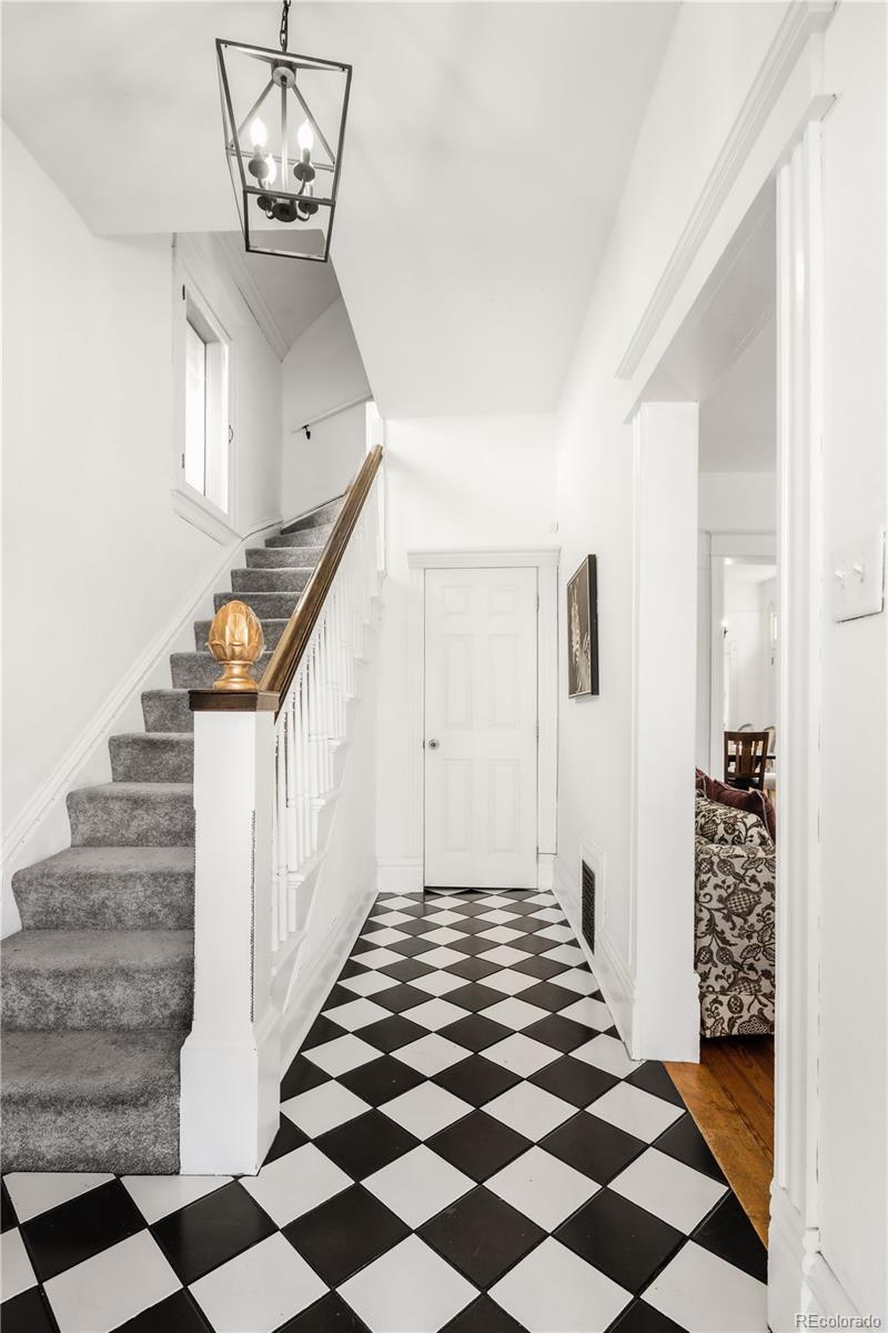 MLS Image #14 for 224 n sherman street,denver, Colorado