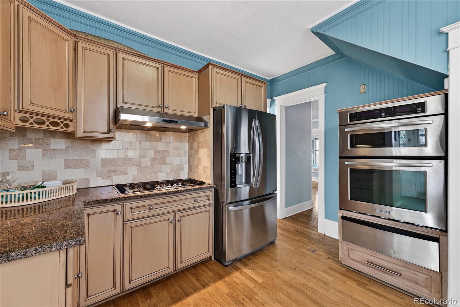 MLS Image #12 for 3056 n york street,denver, Colorado