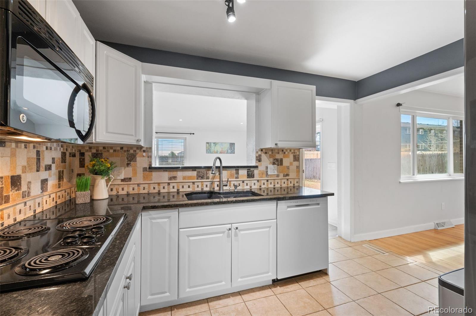 MLS Image #22 for 2154 s fenton street,denver, Colorado