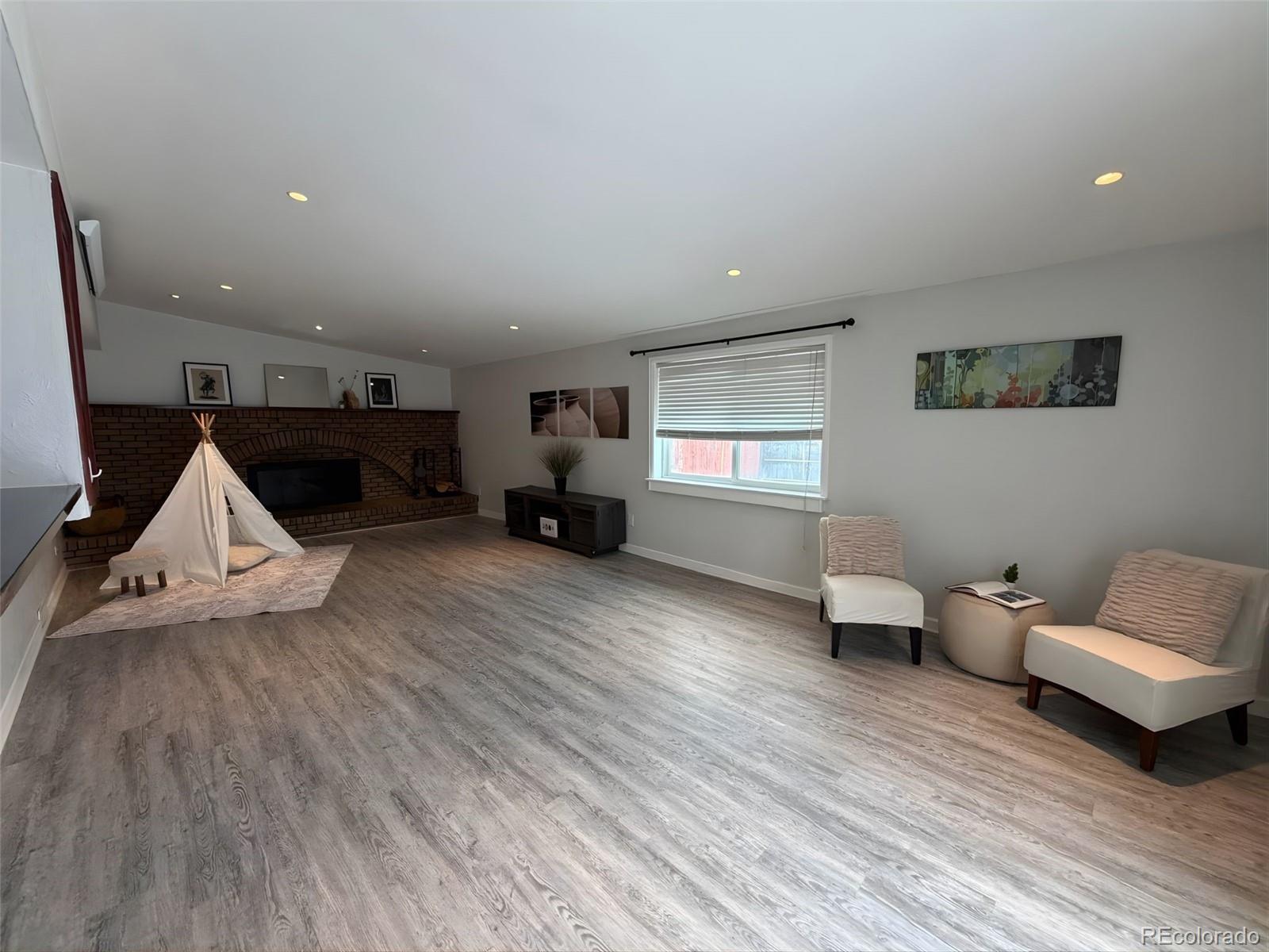 MLS Image #3 for 2154 s fenton street,denver, Colorado