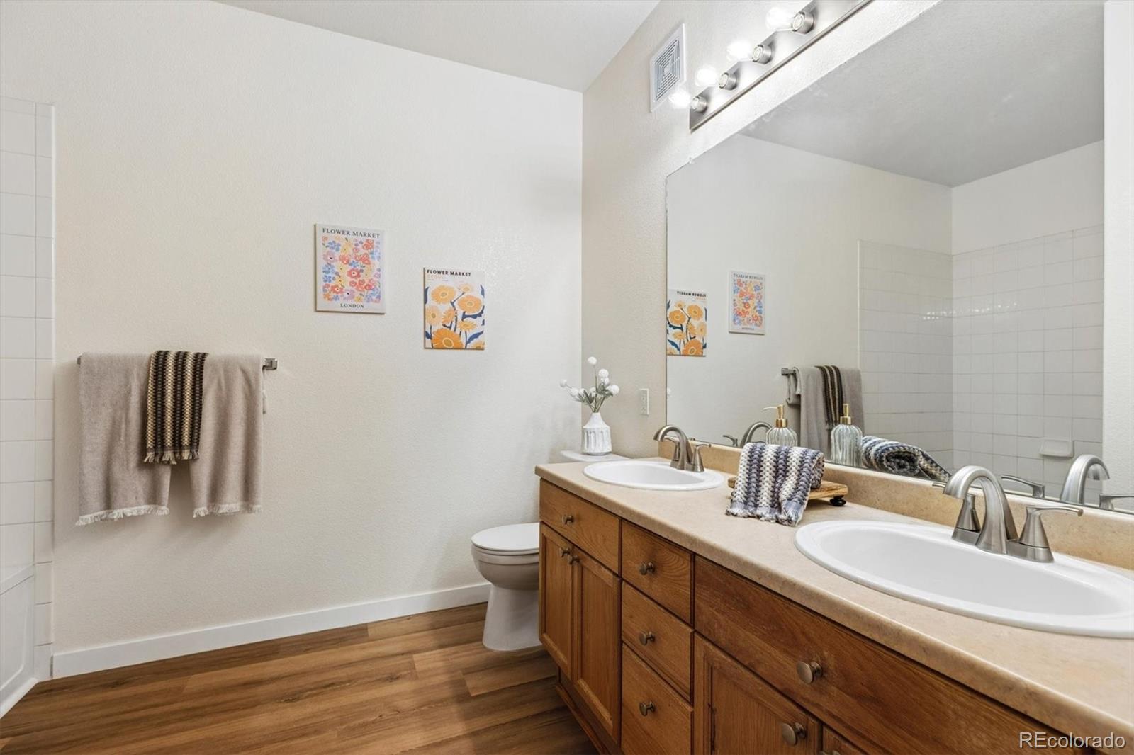 MLS Image #12 for 8456 s hoyt way 205,littleton, Colorado