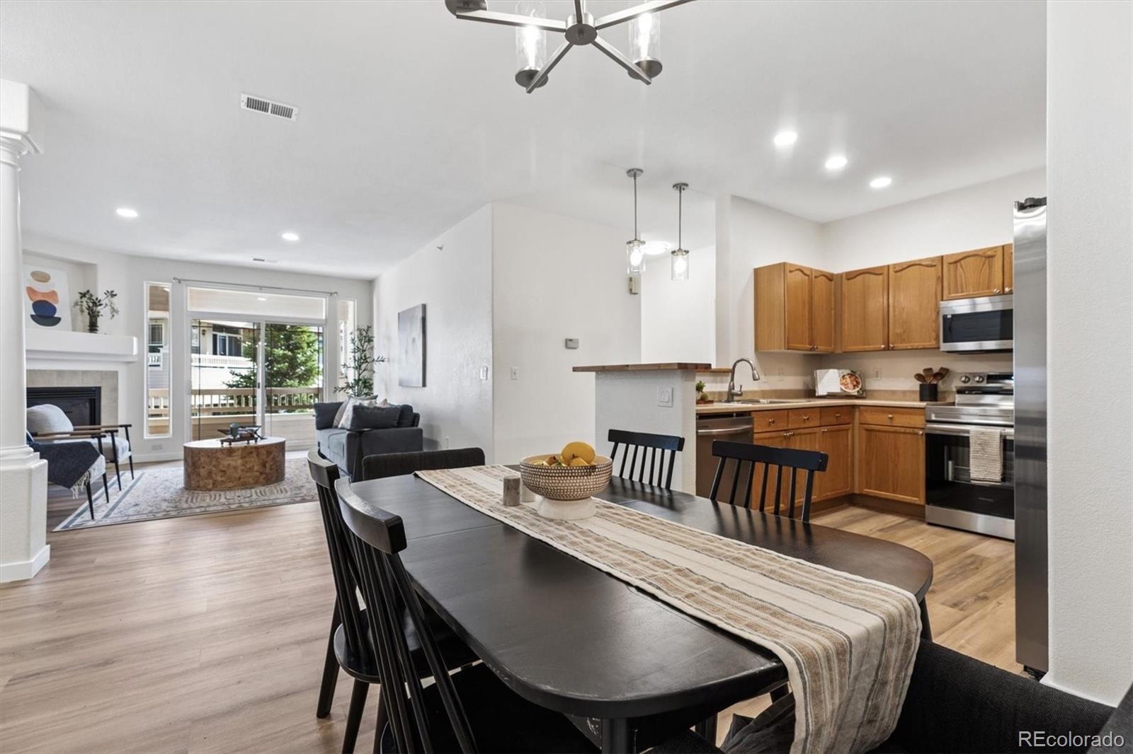 MLS Image #3 for 8456 s hoyt way 205,littleton, Colorado