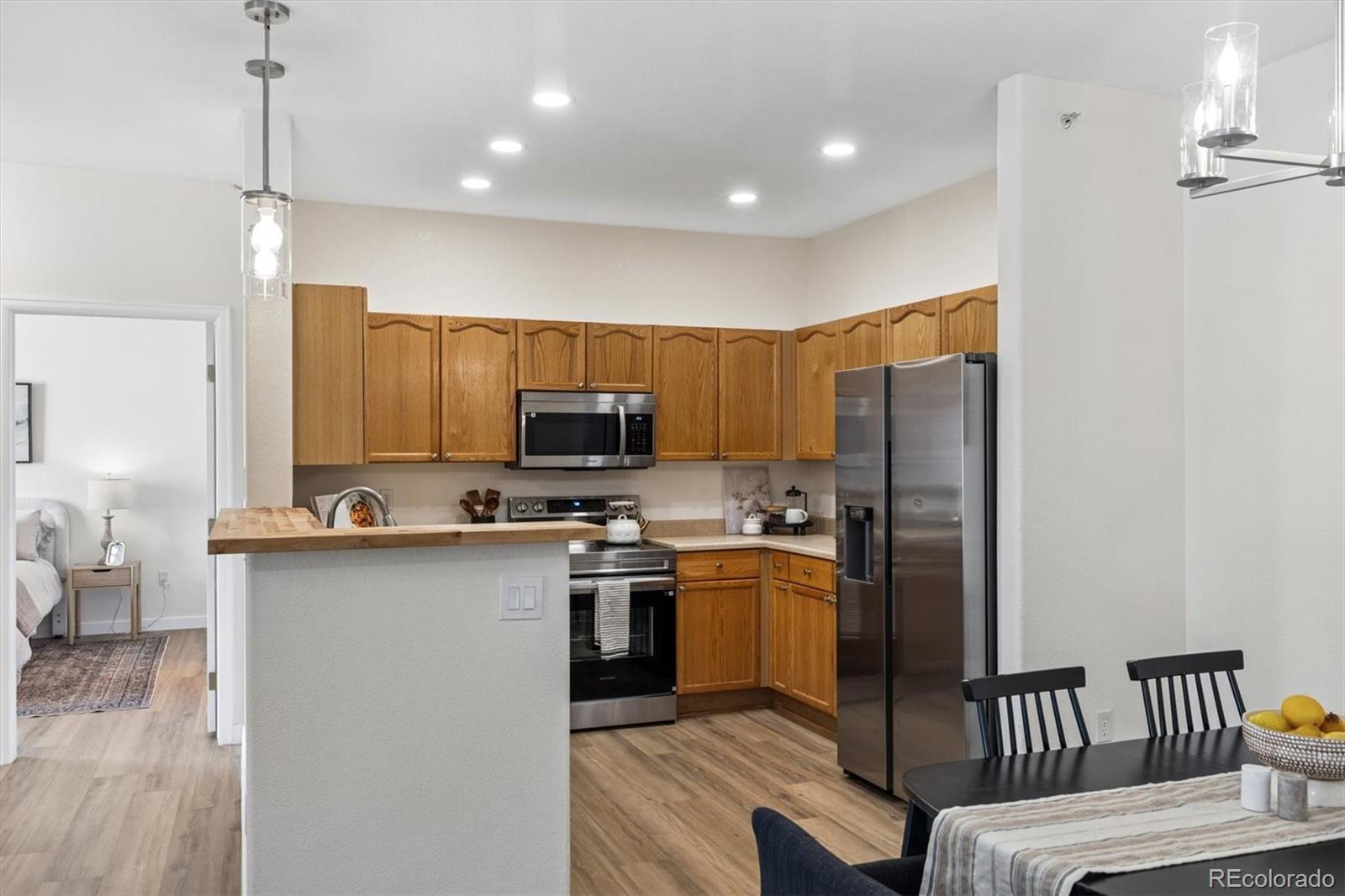 MLS Image #6 for 8456 s hoyt way 205,littleton, Colorado