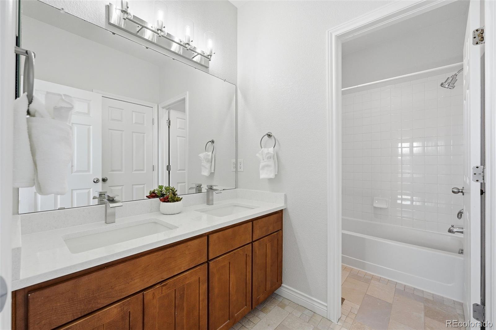 MLS Image #29 for 2820  wabash street,denver, Colorado