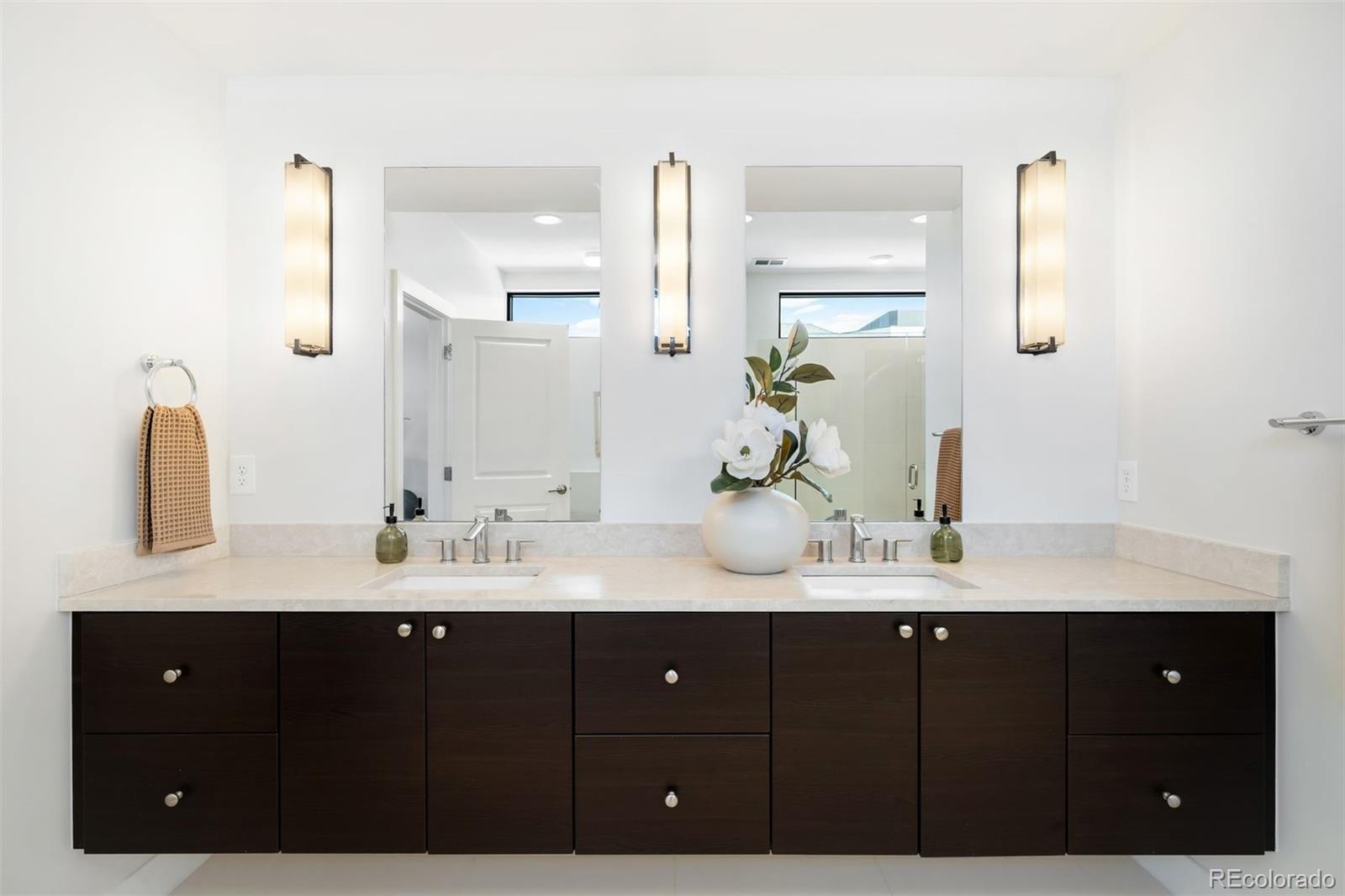 MLS Image #19 for 28 s madison street,denver, Colorado