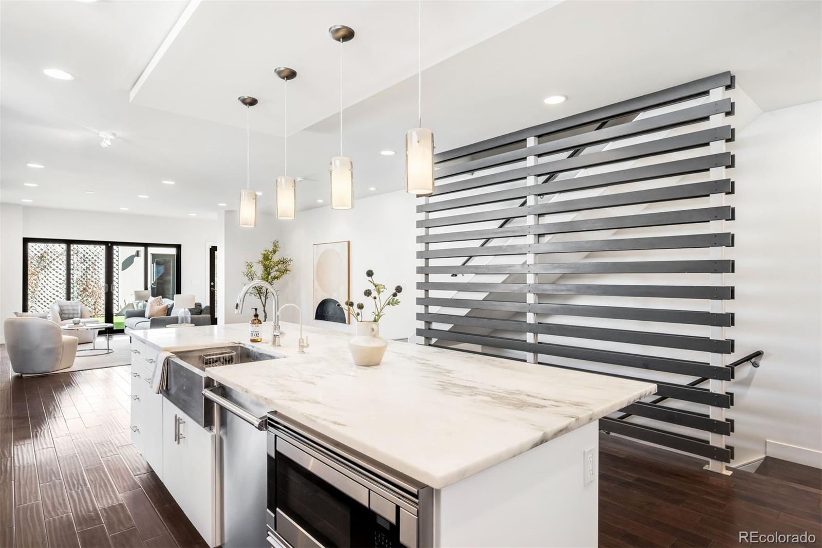 MLS Image #5 for 28 s madison street,denver, Colorado
