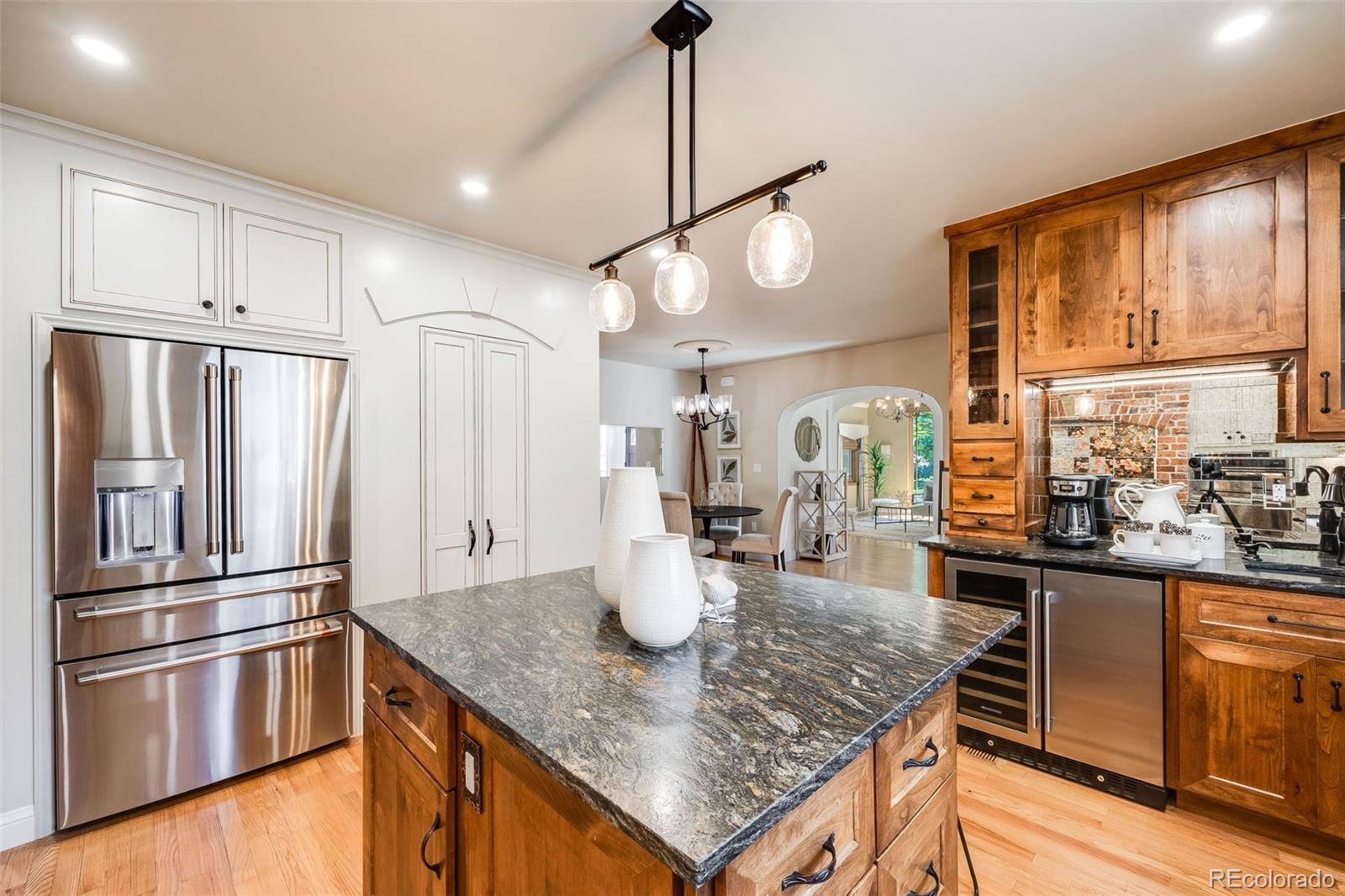 MLS Image #12 for 2231  leyden street,denver, Colorado