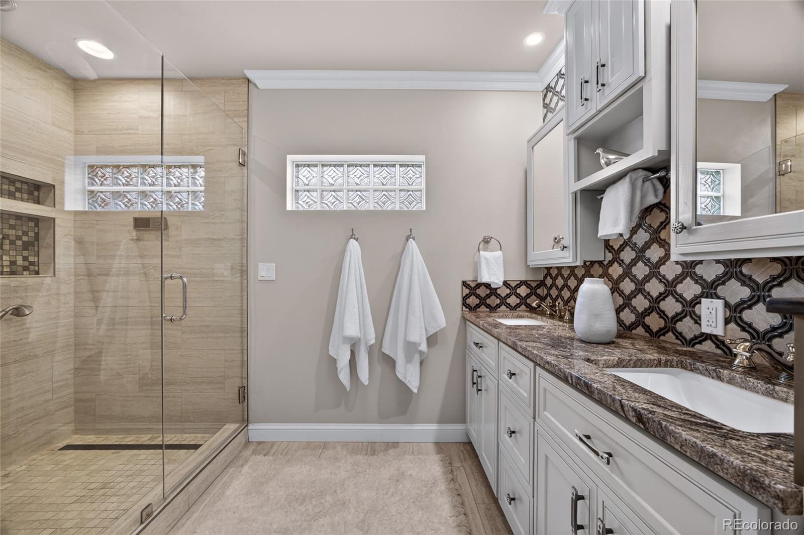 MLS Image #17 for 2231  leyden street,denver, Colorado