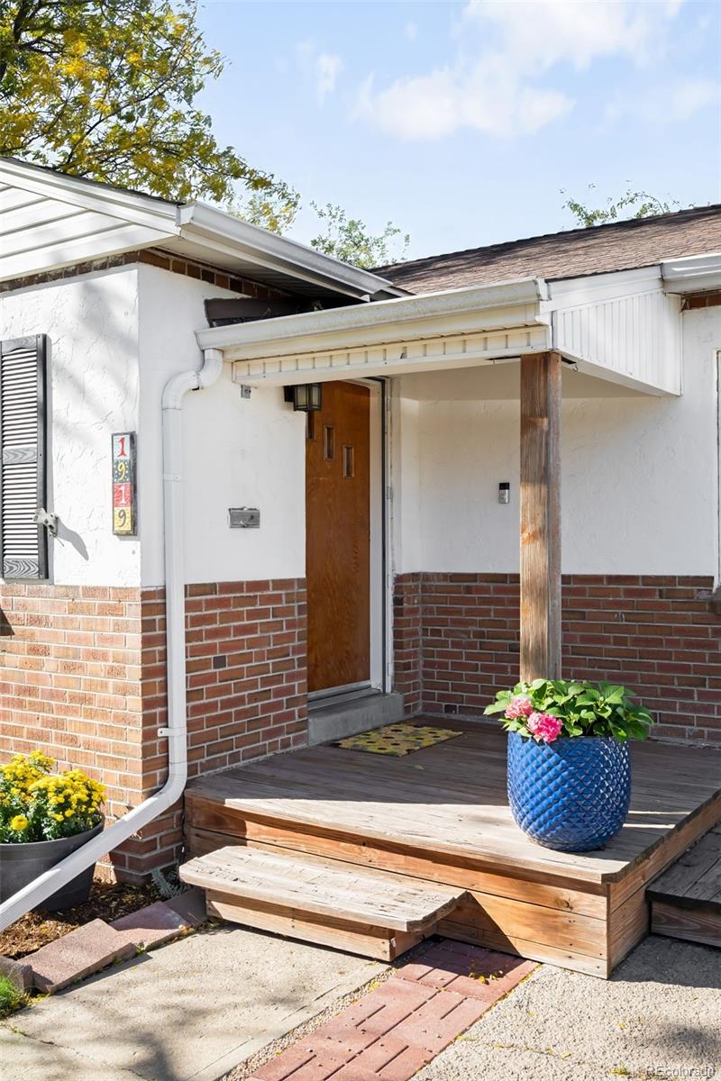 MLS Image #1 for 1919  yosemite street,denver, Colorado