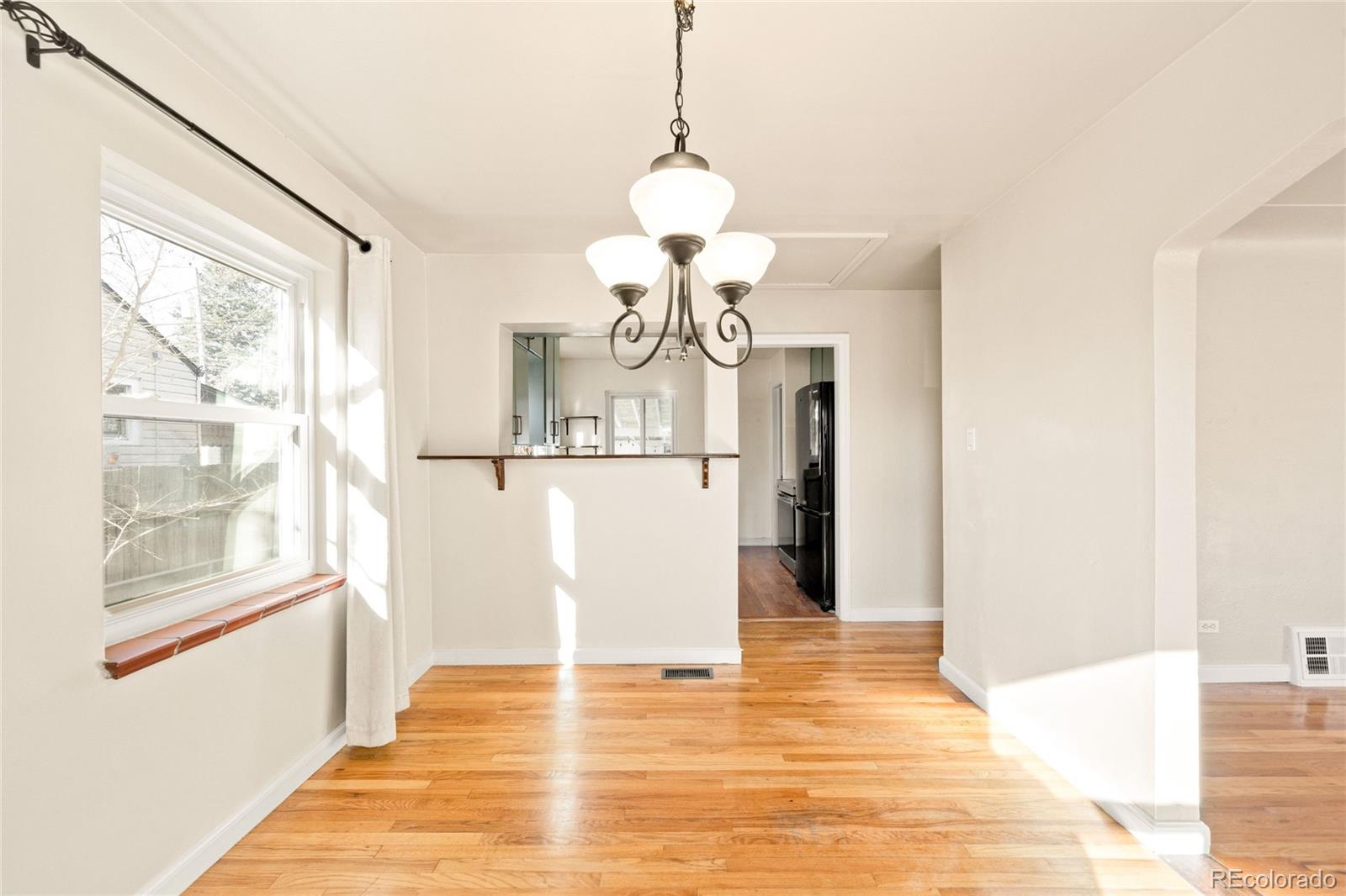 MLS Image #8 for 1919  yosemite street,denver, Colorado