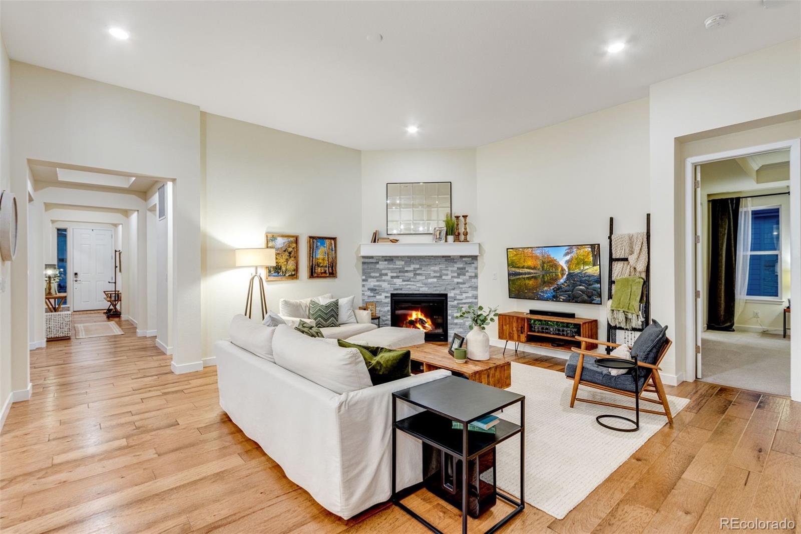 MLS Image #7 for 6988  thunderview street,timnath, Colorado
