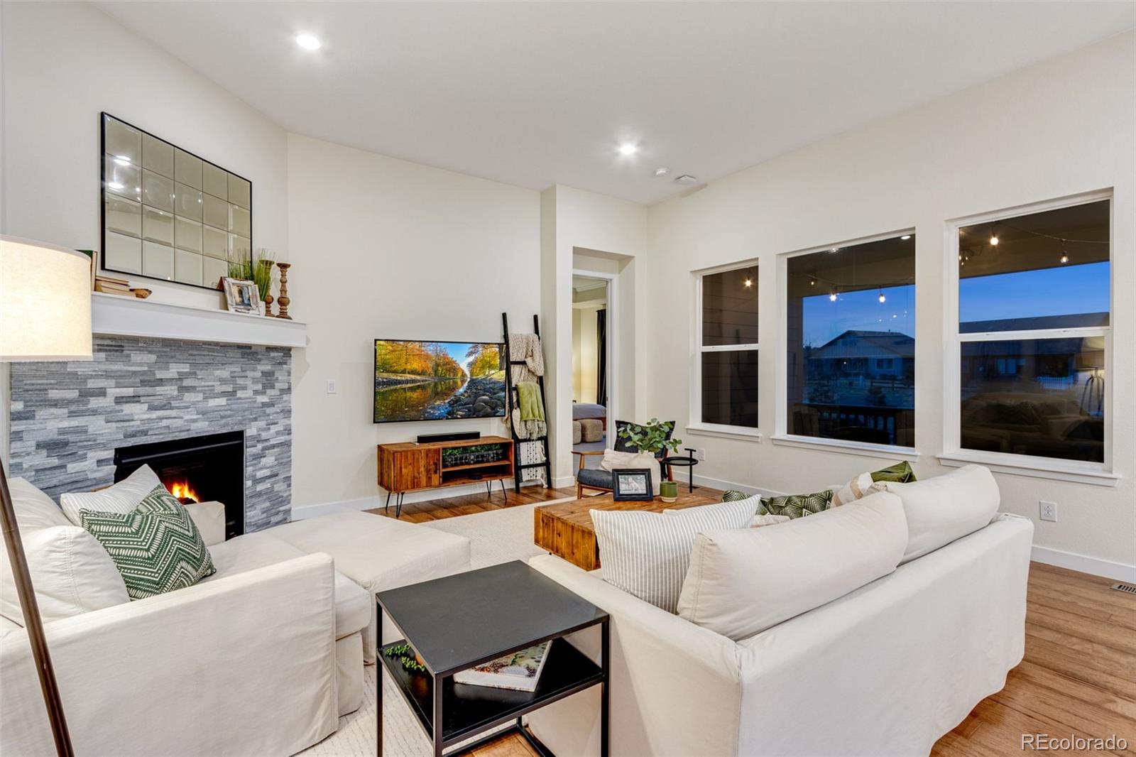 MLS Image #9 for 6988  thunderview street,timnath, Colorado