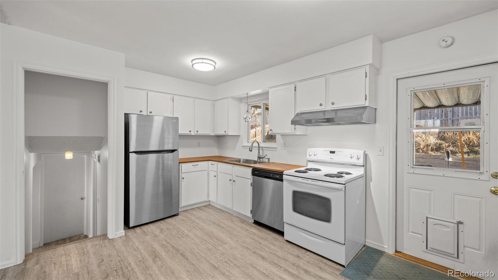 MLS Image #8 for 1019  rice drive,colorado springs, Colorado