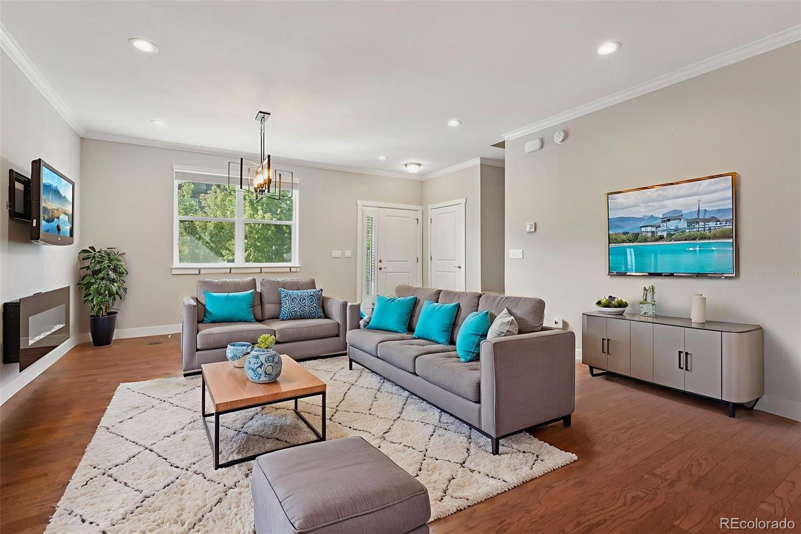 MLS Image #3 for 793  robert street,longmont, Colorado