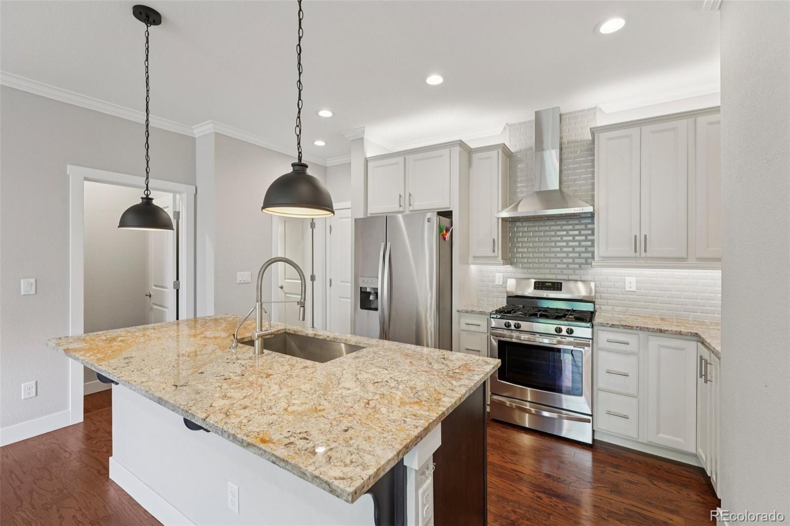 MLS Image #9 for 793  robert street,longmont, Colorado