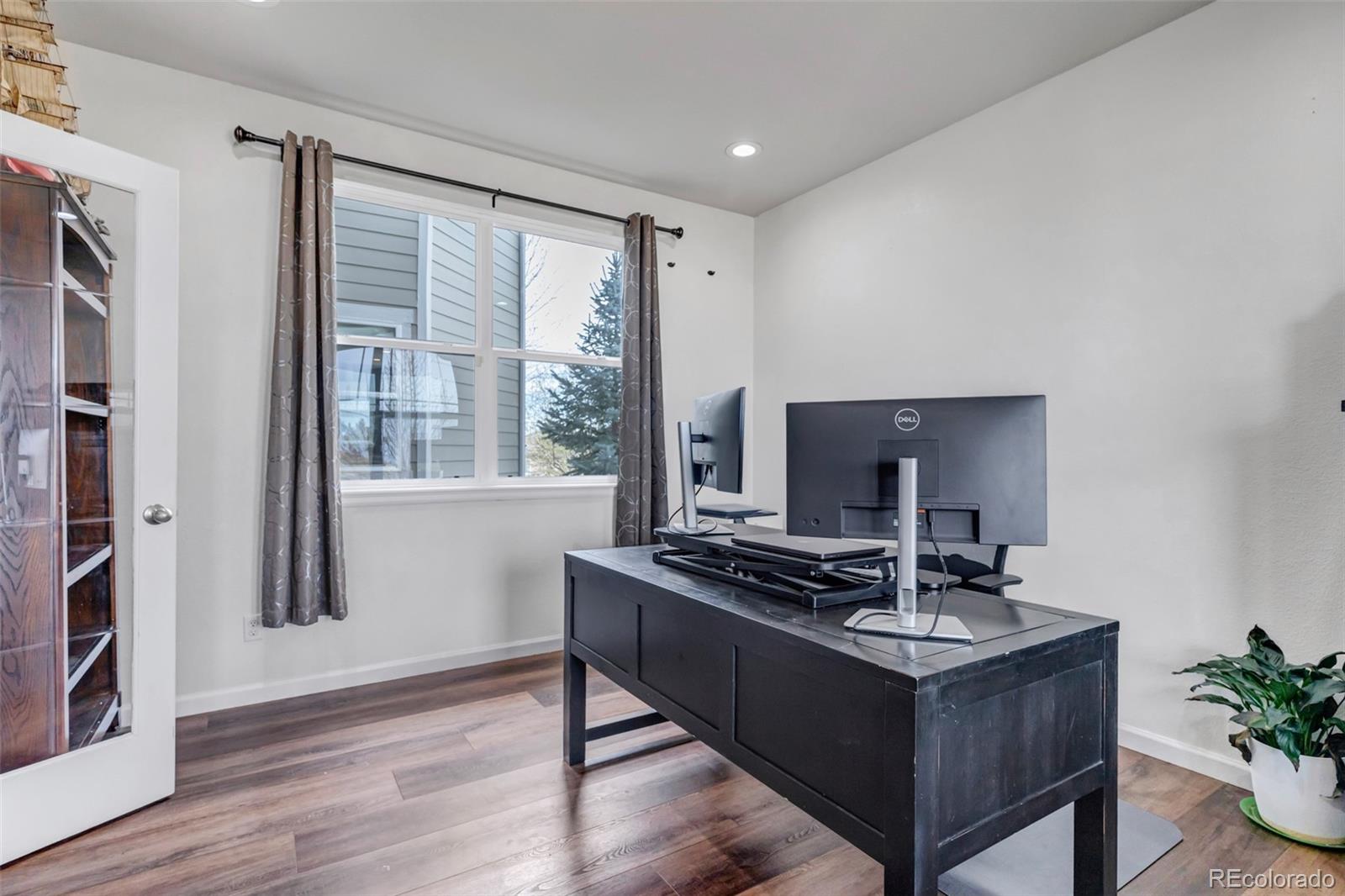 MLS Image #4 for 25150 e ottawa drive,aurora, Colorado