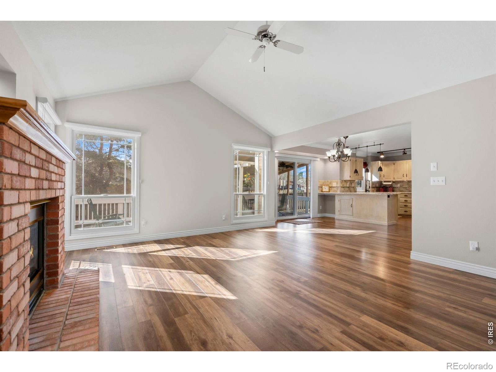 MLS Image #5 for 1624  park drive,loveland, Colorado