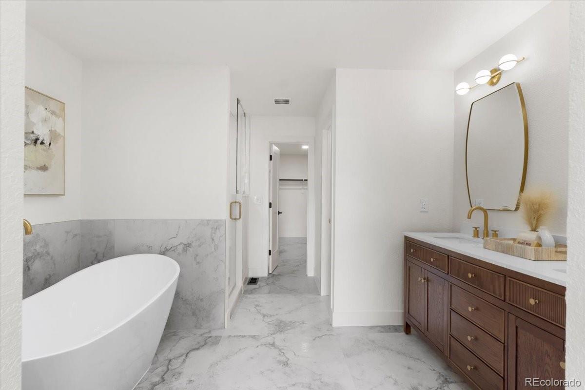 MLS Image #21 for 8505 e temple drive,denver, Colorado