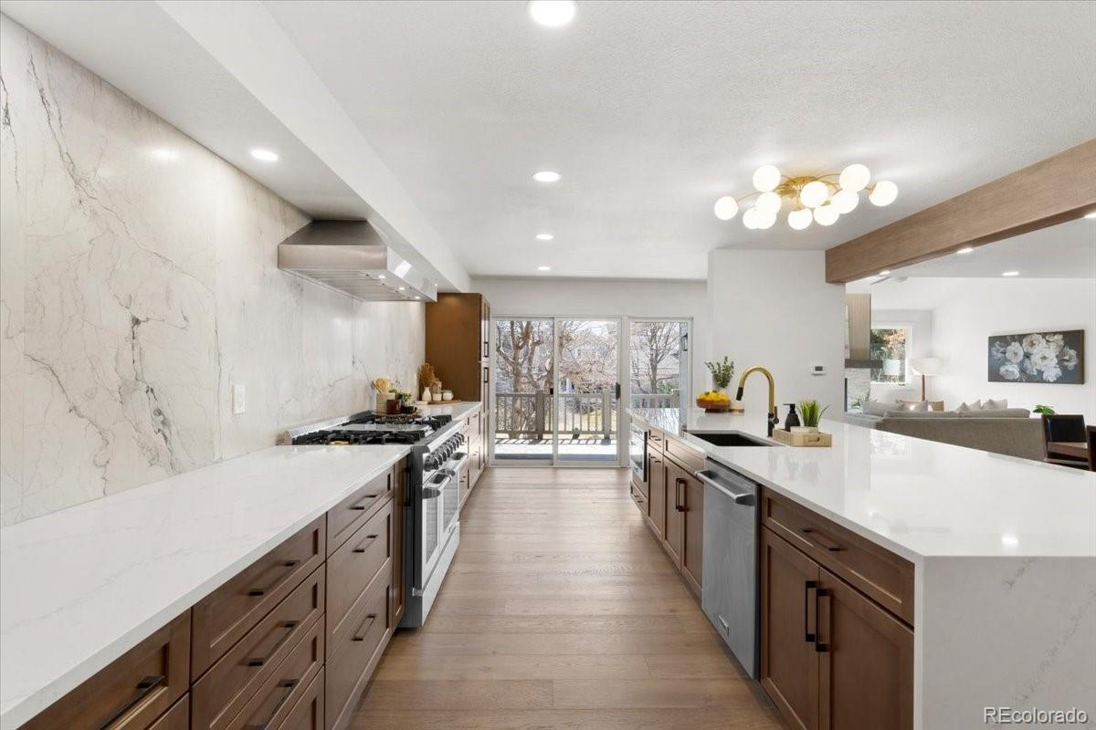 MLS Image #9 for 8505 e temple drive,denver, Colorado