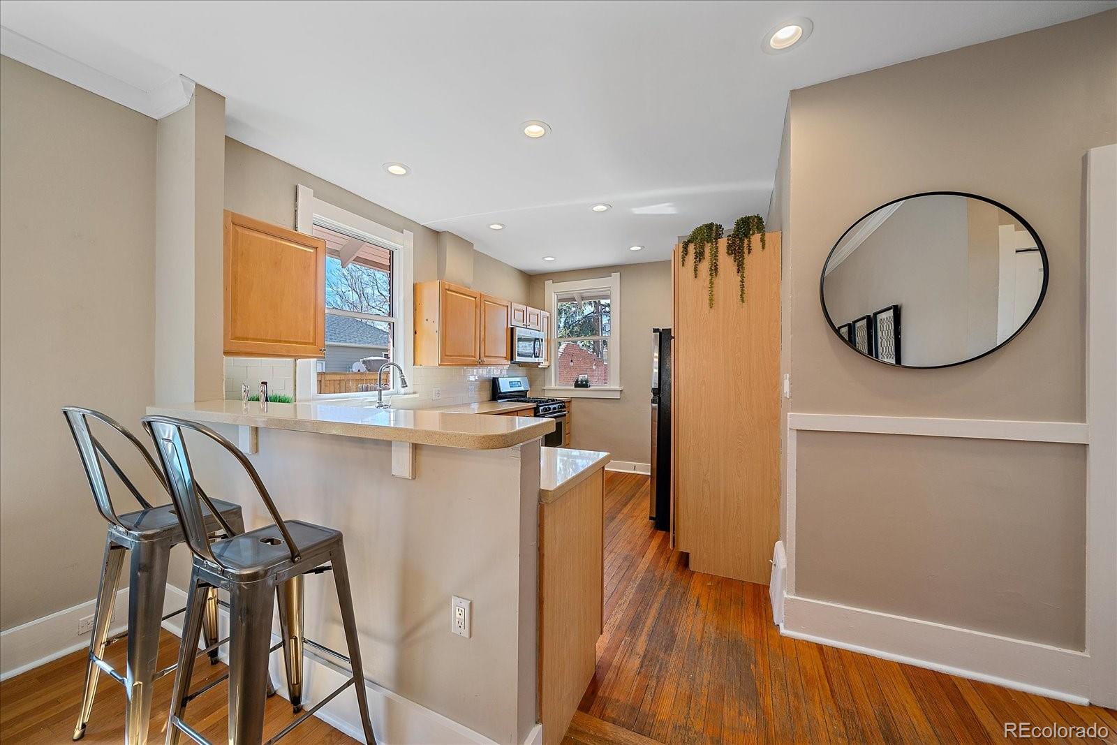 MLS Image #10 for 1051  jackson street,denver, Colorado