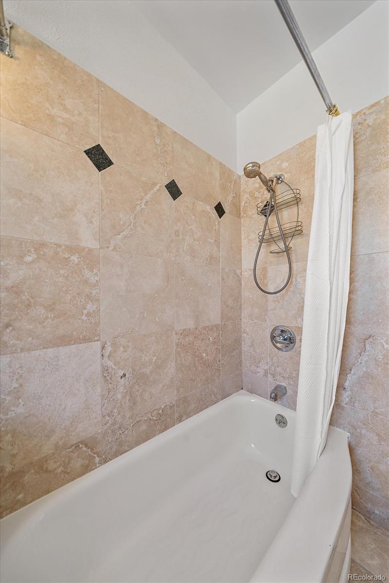 MLS Image #22 for 1051  jackson street,denver, Colorado