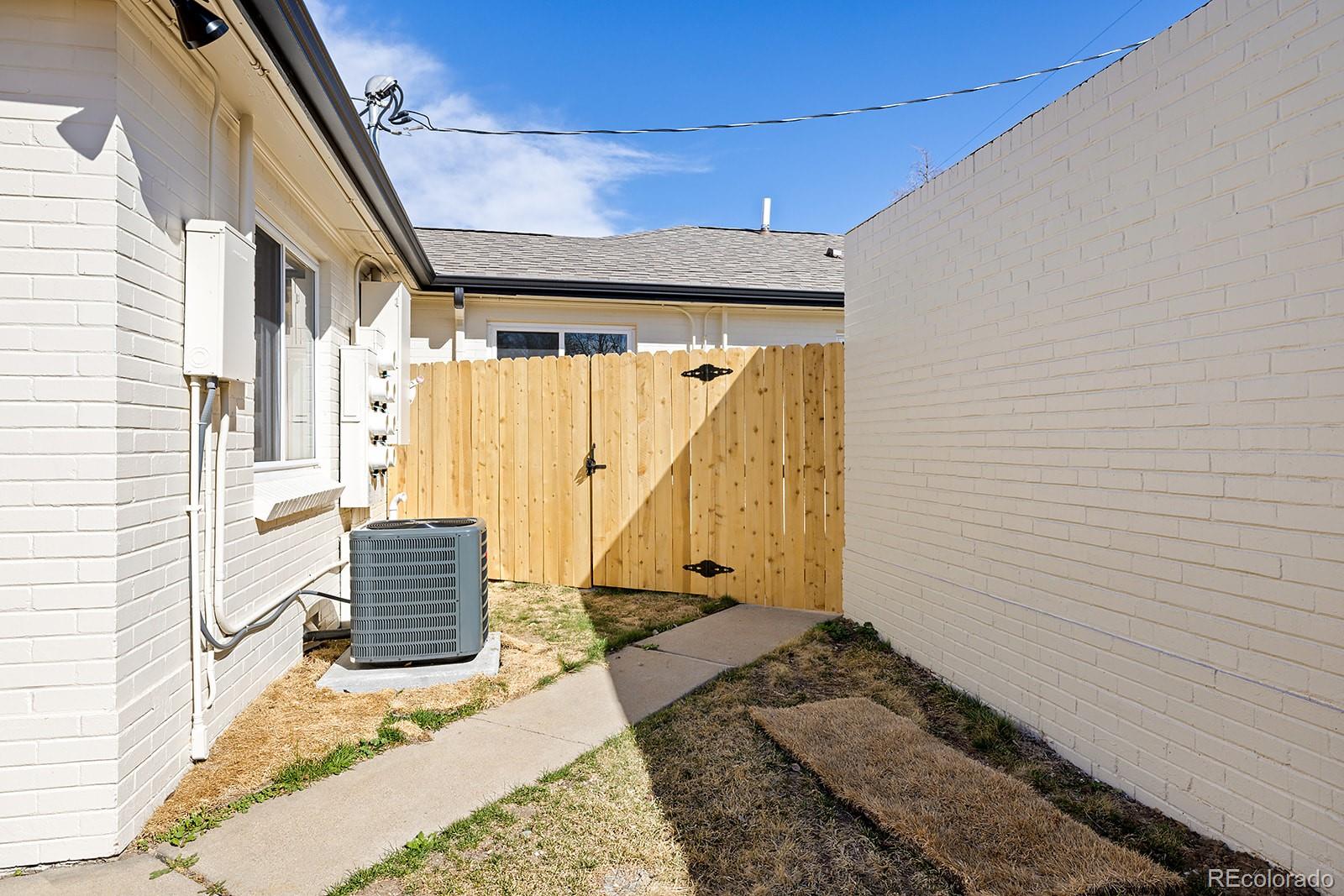 MLS Image #19 for 762  dahlia street ,denver, Colorado