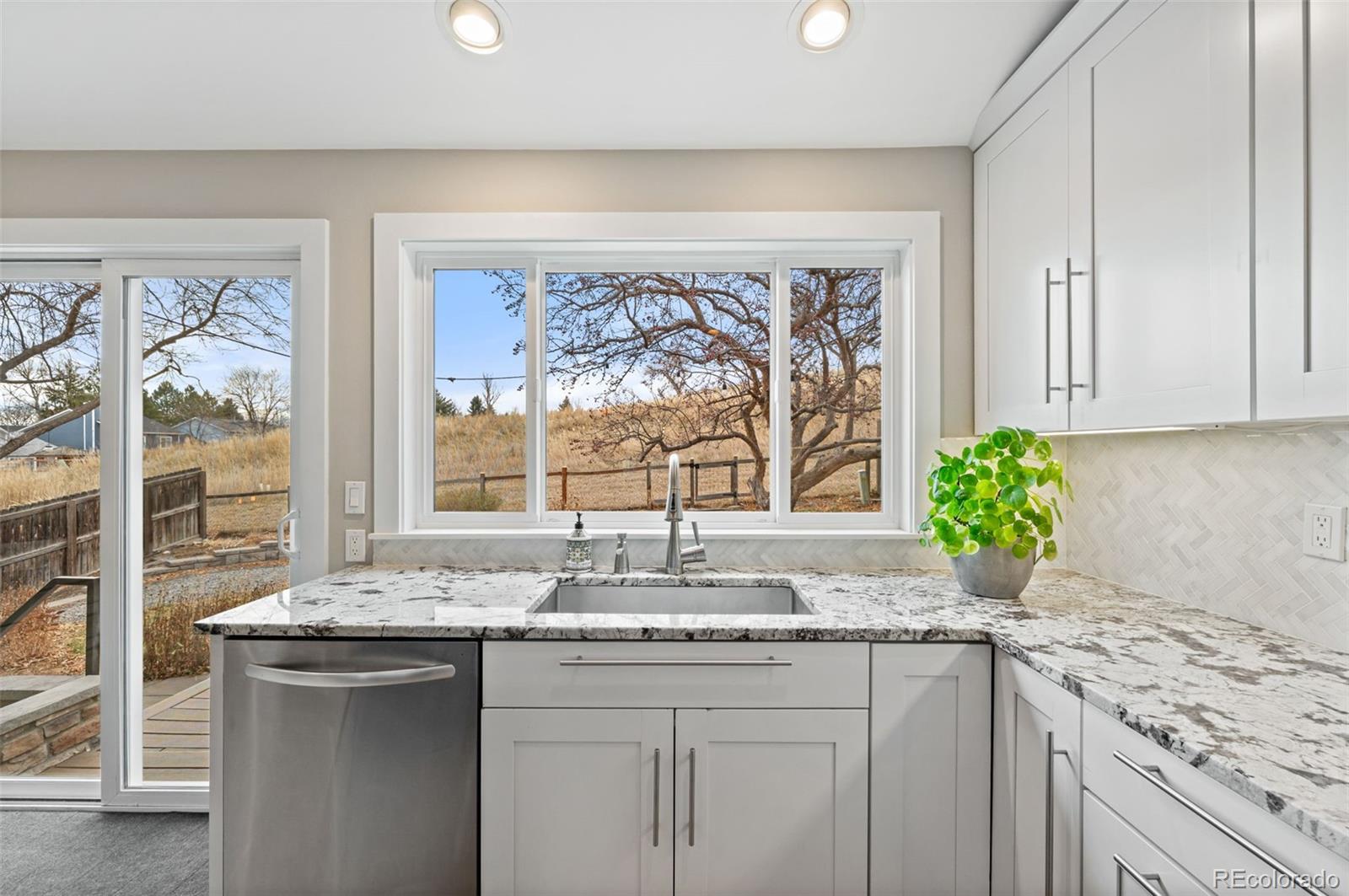 MLS Image #10 for 2150  dogwood circle,louisville, Colorado