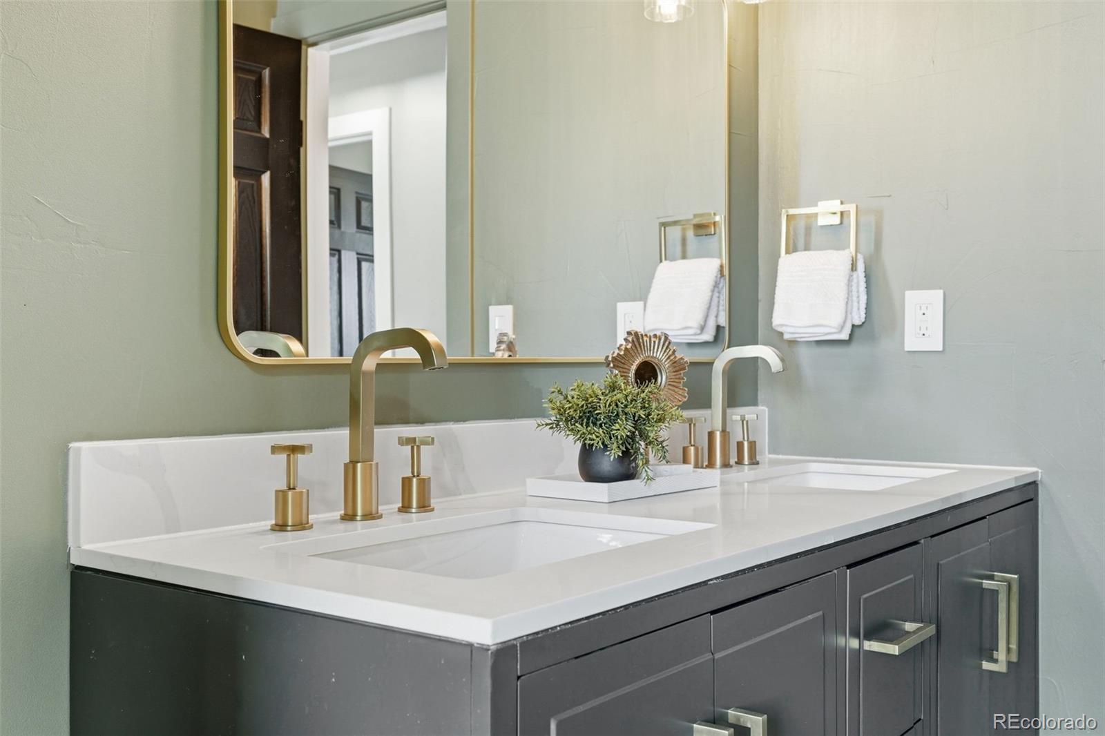 MLS Image #14 for 8671 w stanford avenue,littleton, Colorado