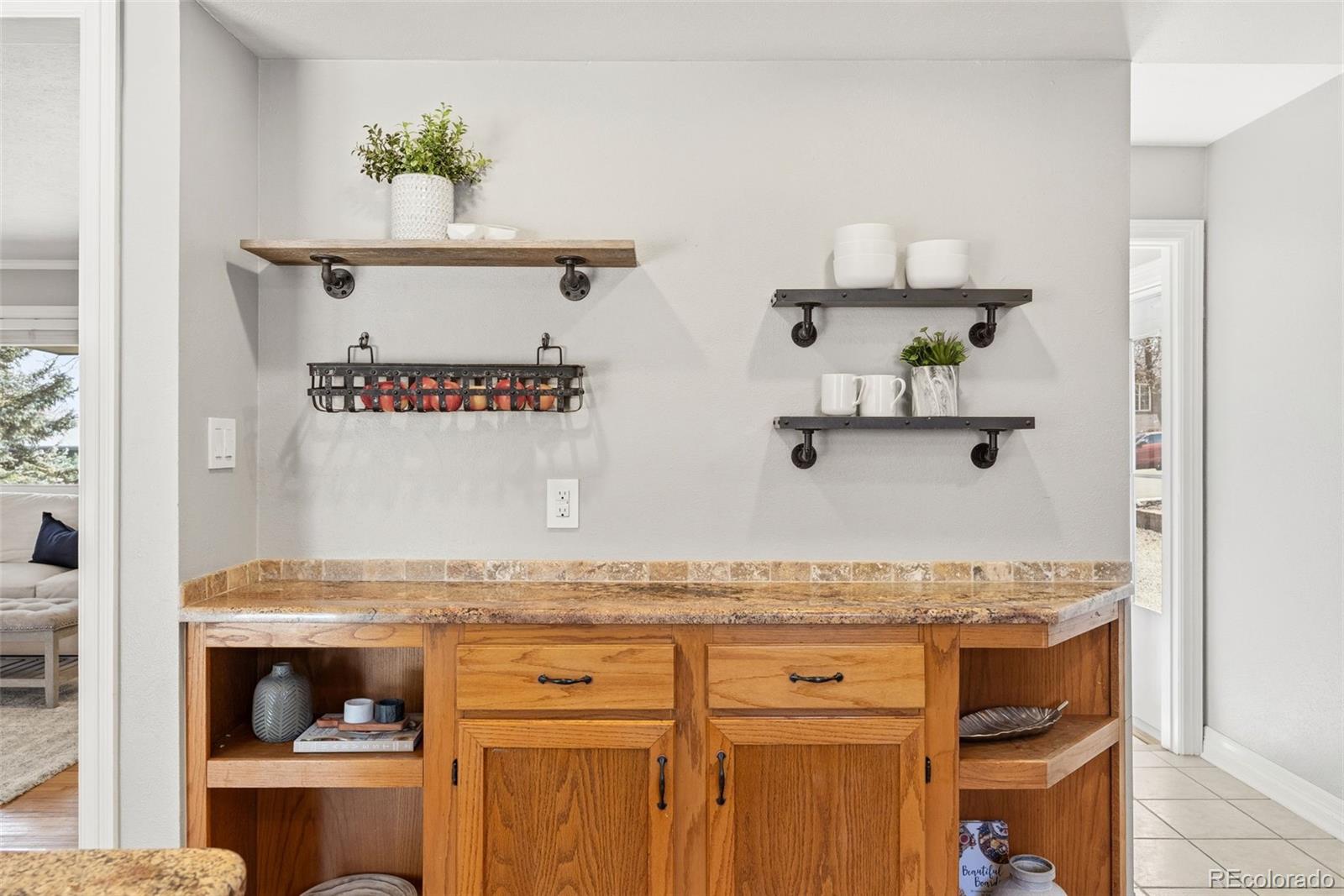 MLS Image #11 for 5073 s newton street,littleton, Colorado