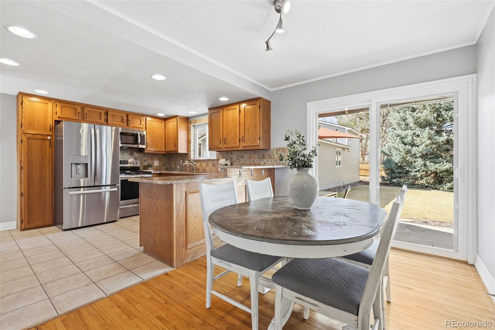 MLS Image #13 for 5073 s newton street,littleton, Colorado
