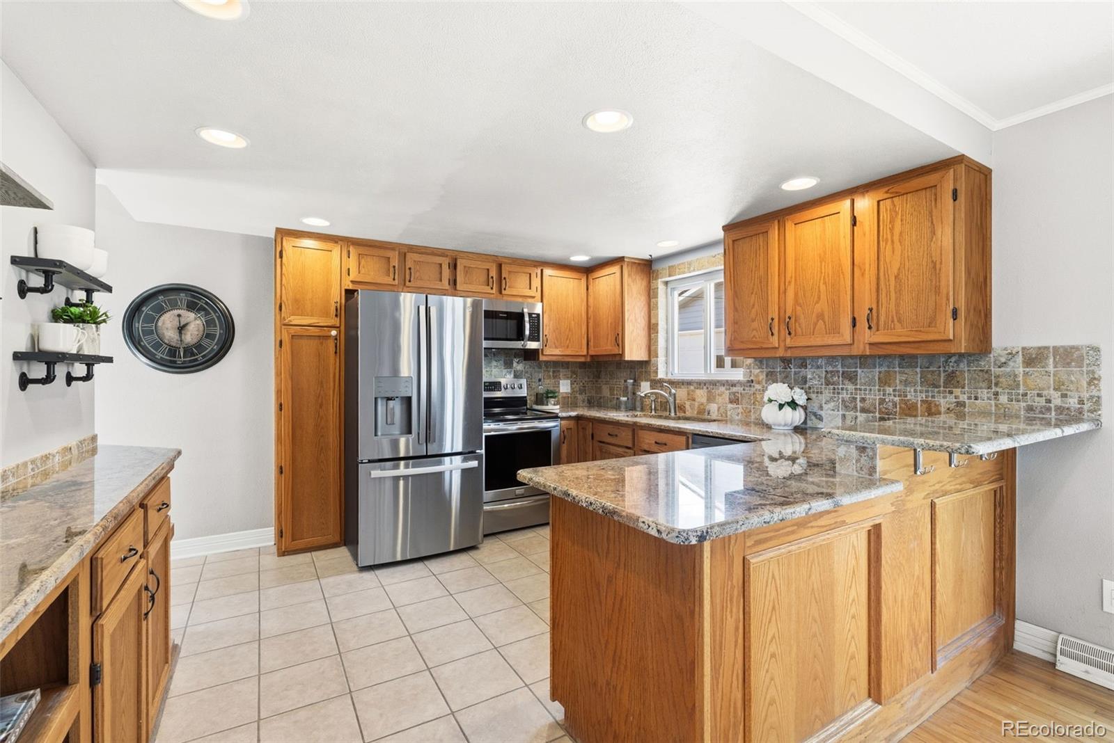MLS Image #6 for 5073 s newton street,littleton, Colorado