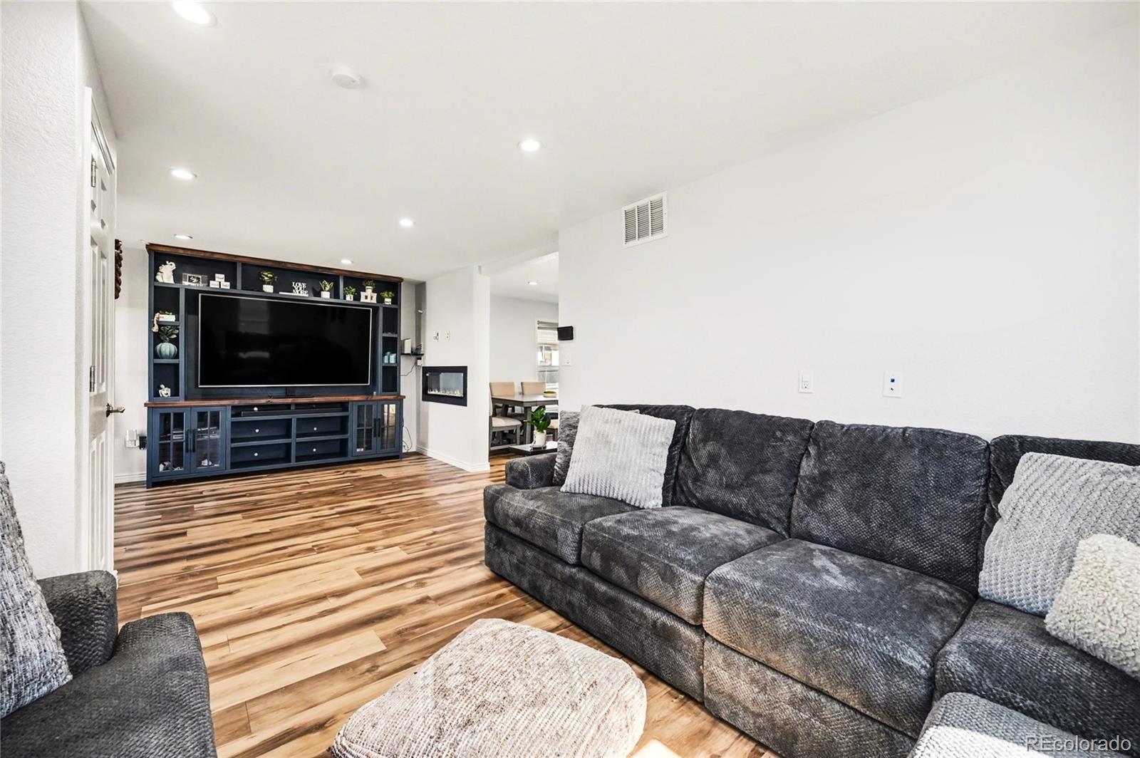 MLS Image #6 for 7398  kearney street,commerce city, Colorado