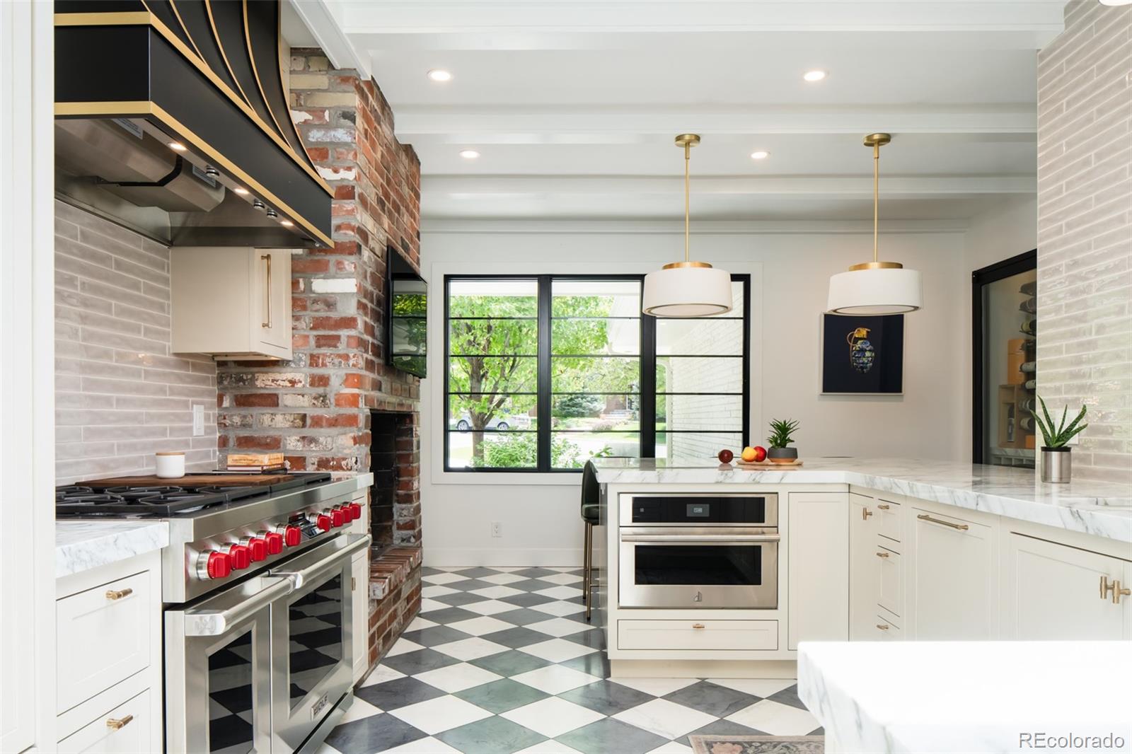 MLS Image #14 for 3355 e eastman avenue,denver, Colorado