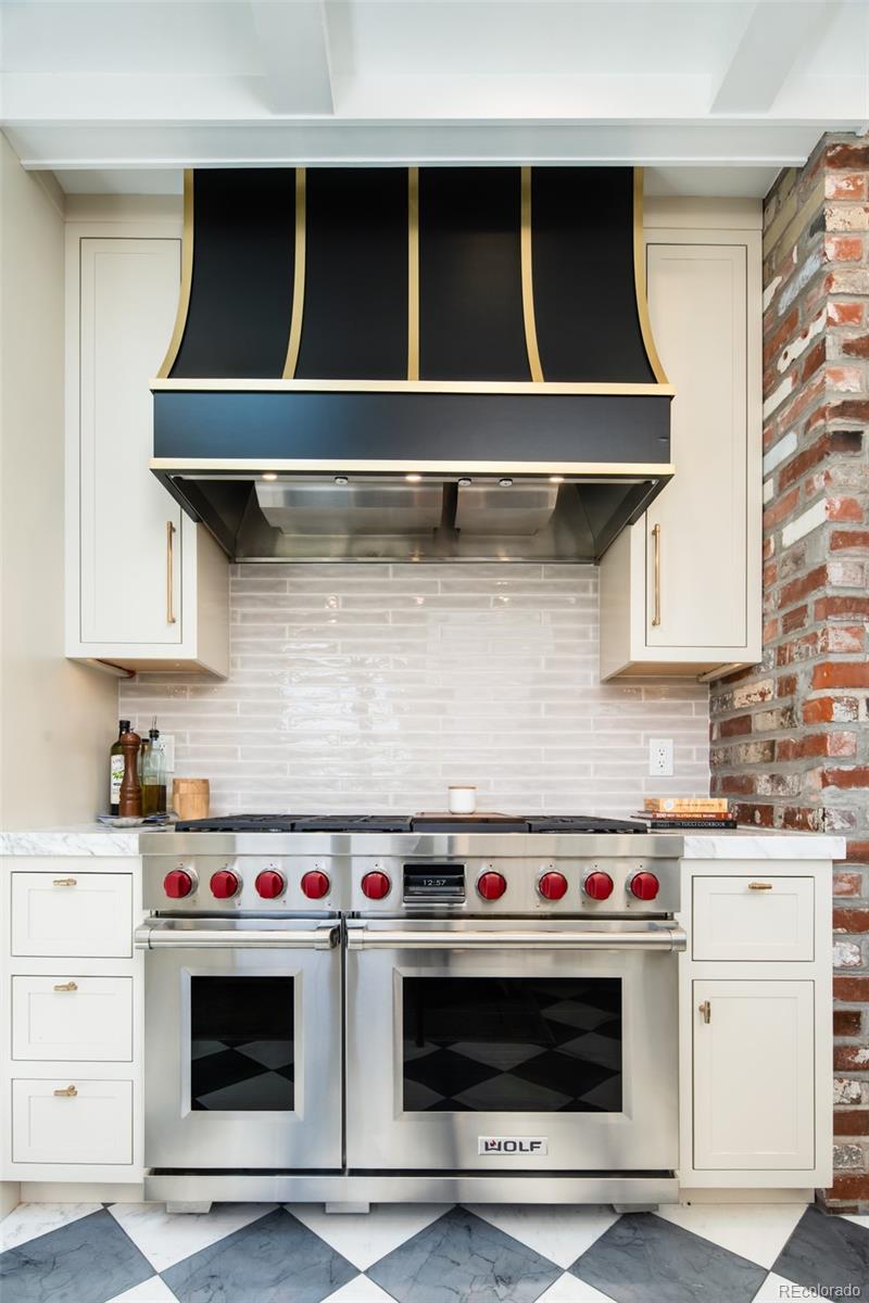 MLS Image #15 for 3355 e eastman avenue,denver, Colorado