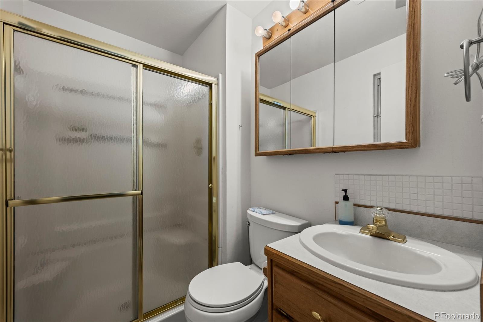MLS Image #14 for 7366 w 75th avenue,arvada, Colorado