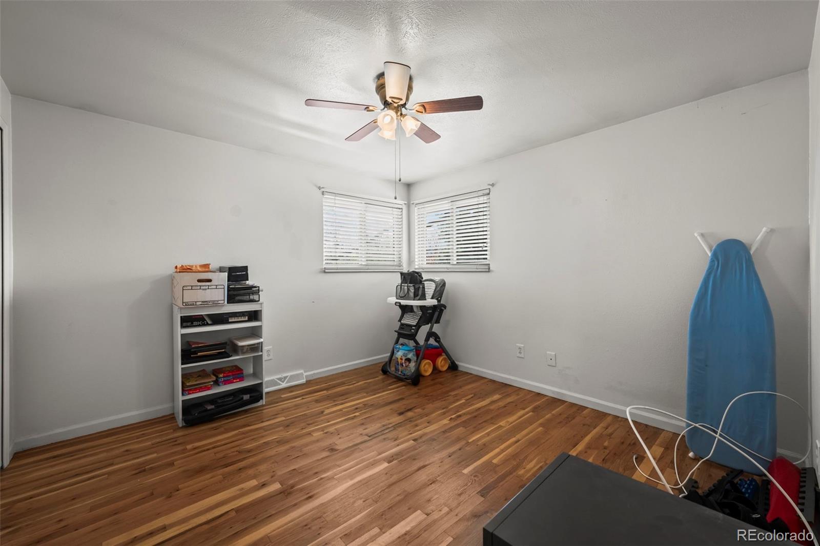 MLS Image #15 for 7366 w 75th avenue,arvada, Colorado