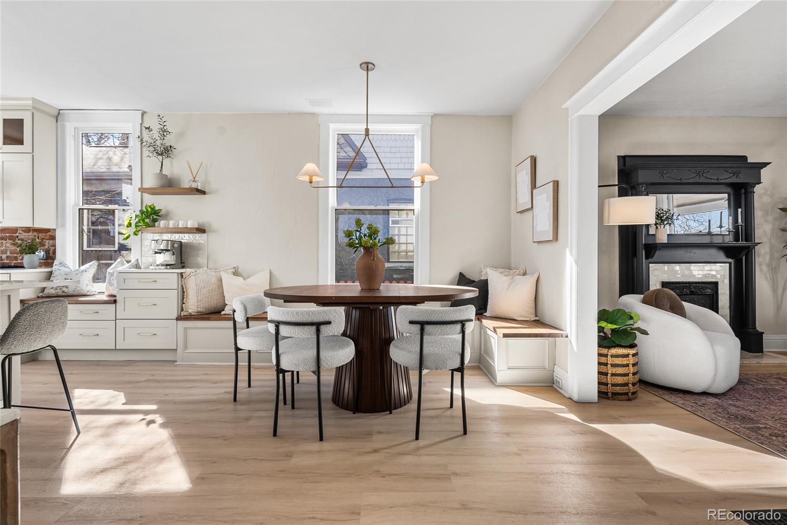 MLS Image #10 for 1042 s pearl street,denver, Colorado