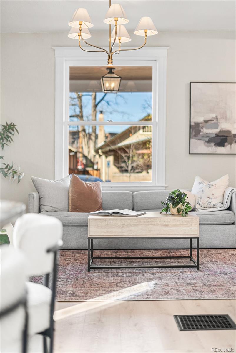 MLS Image #15 for 1042 s pearl street,denver, Colorado