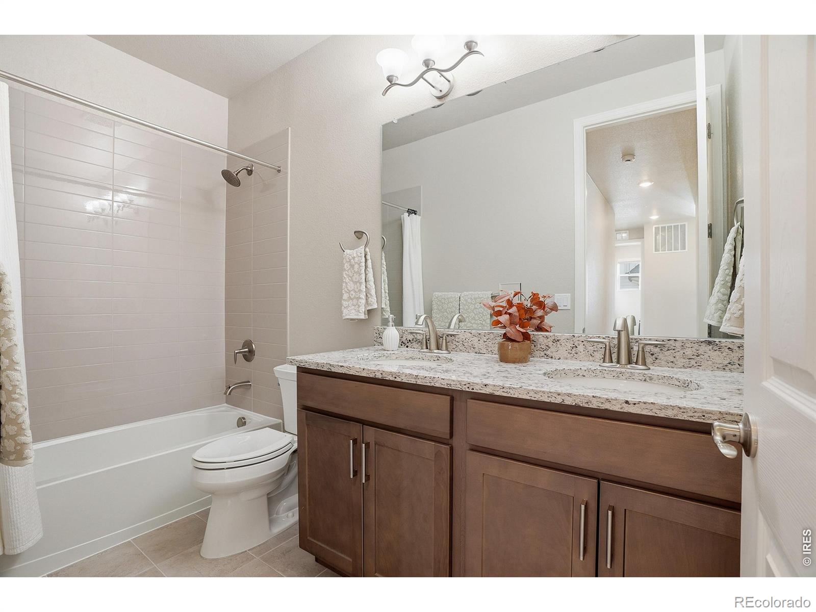 MLS Image #31 for 105  vista lane,louisville, Colorado
