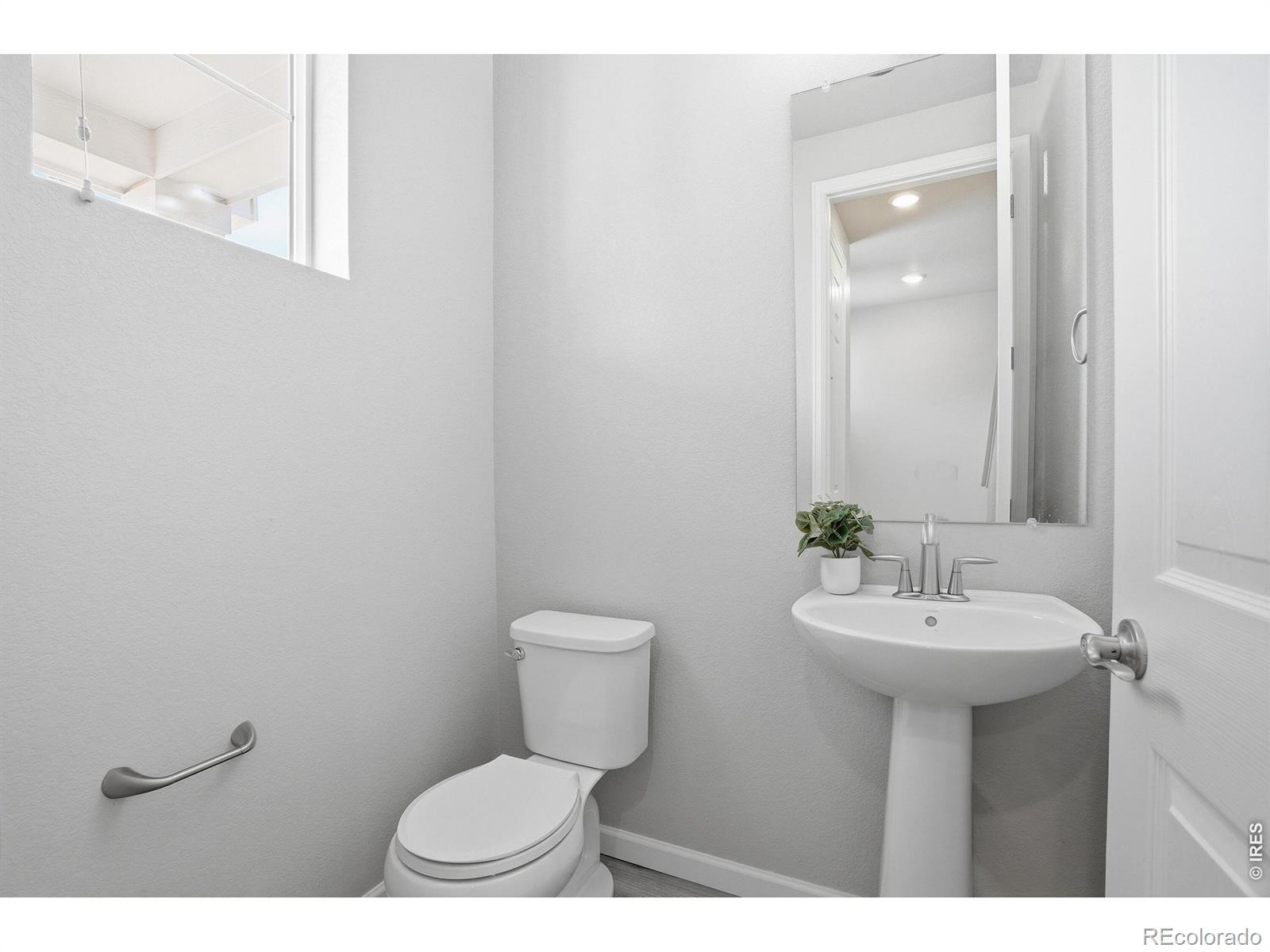 MLS Image #6 for 105  vista lane,louisville, Colorado