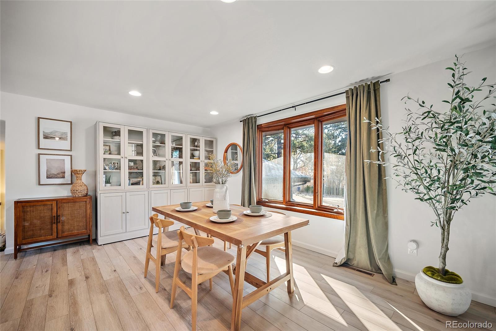 MLS Image #9 for 5242  constitution avenue,colorado springs, Colorado