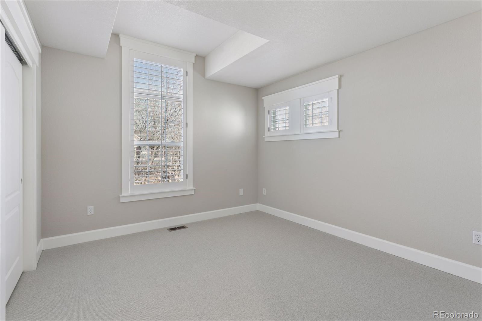 MLS Image #19 for 7752 e 8th place,denver, Colorado