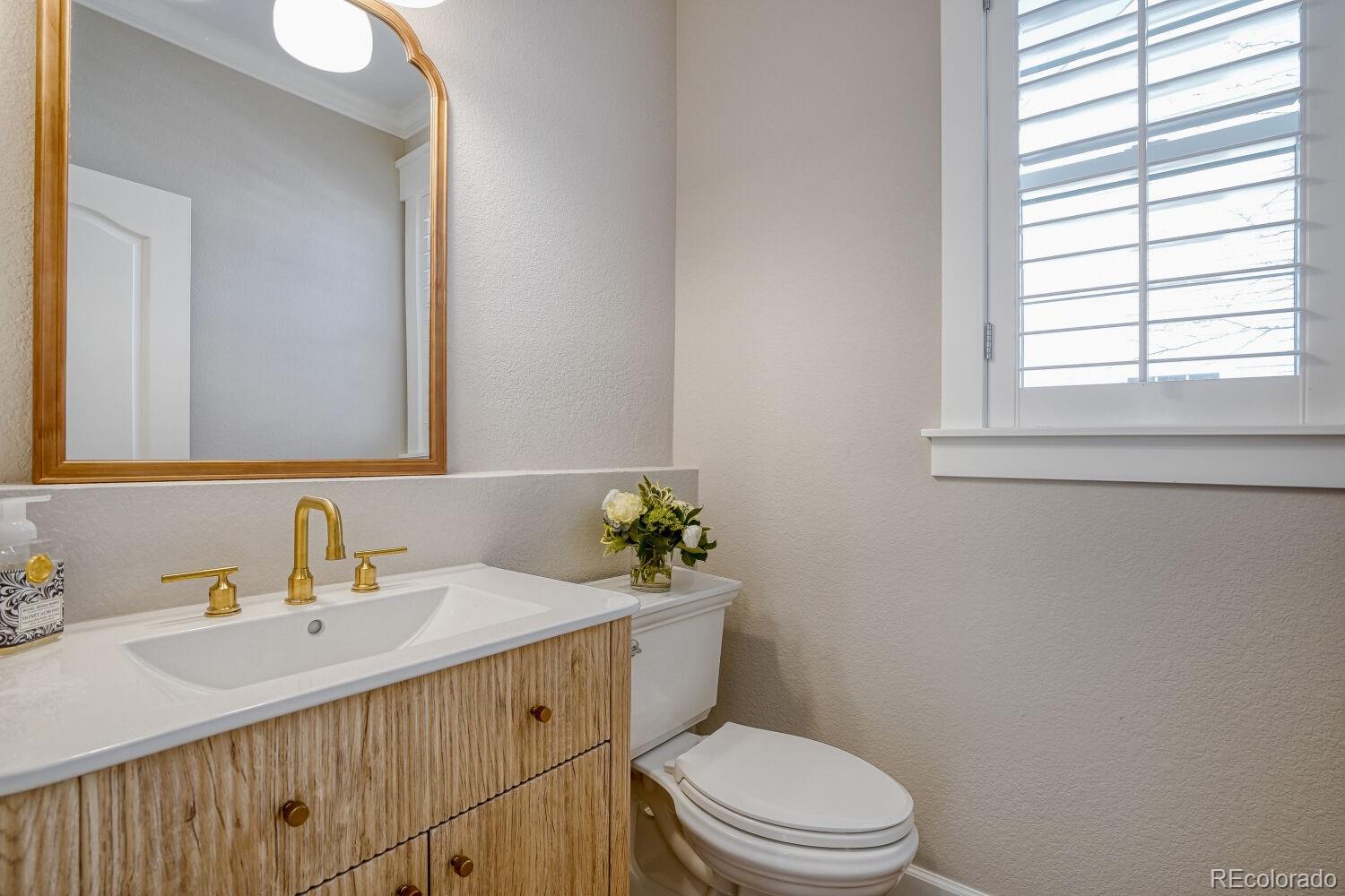 MLS Image #5 for 7752 e 8th place,denver, Colorado