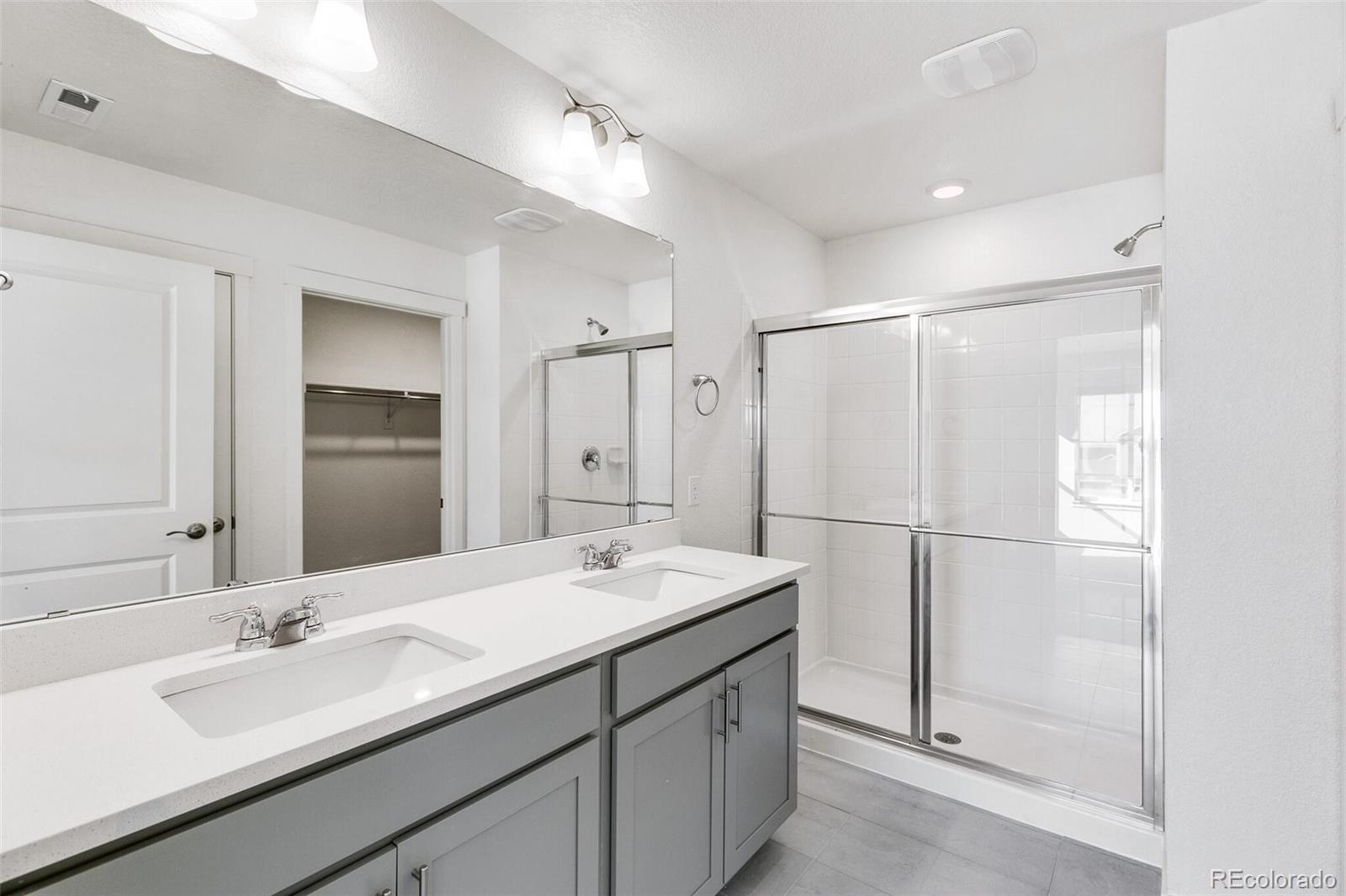 MLS Image #11 for 943  brink street,lochbuie, Colorado