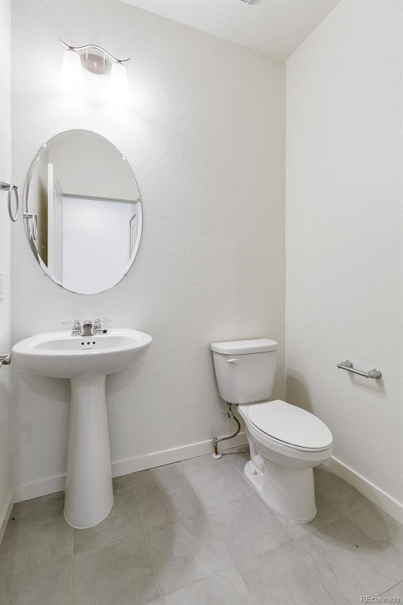 MLS Image #8 for 943  brink street,lochbuie, Colorado