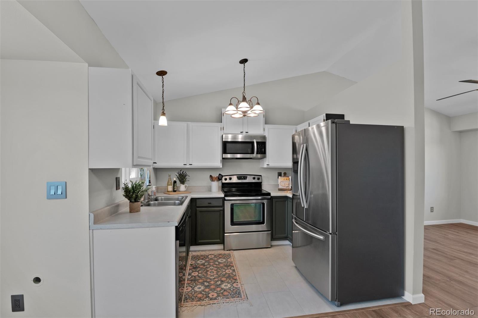 MLS Image #15 for 579  blossom field road,fountain, Colorado