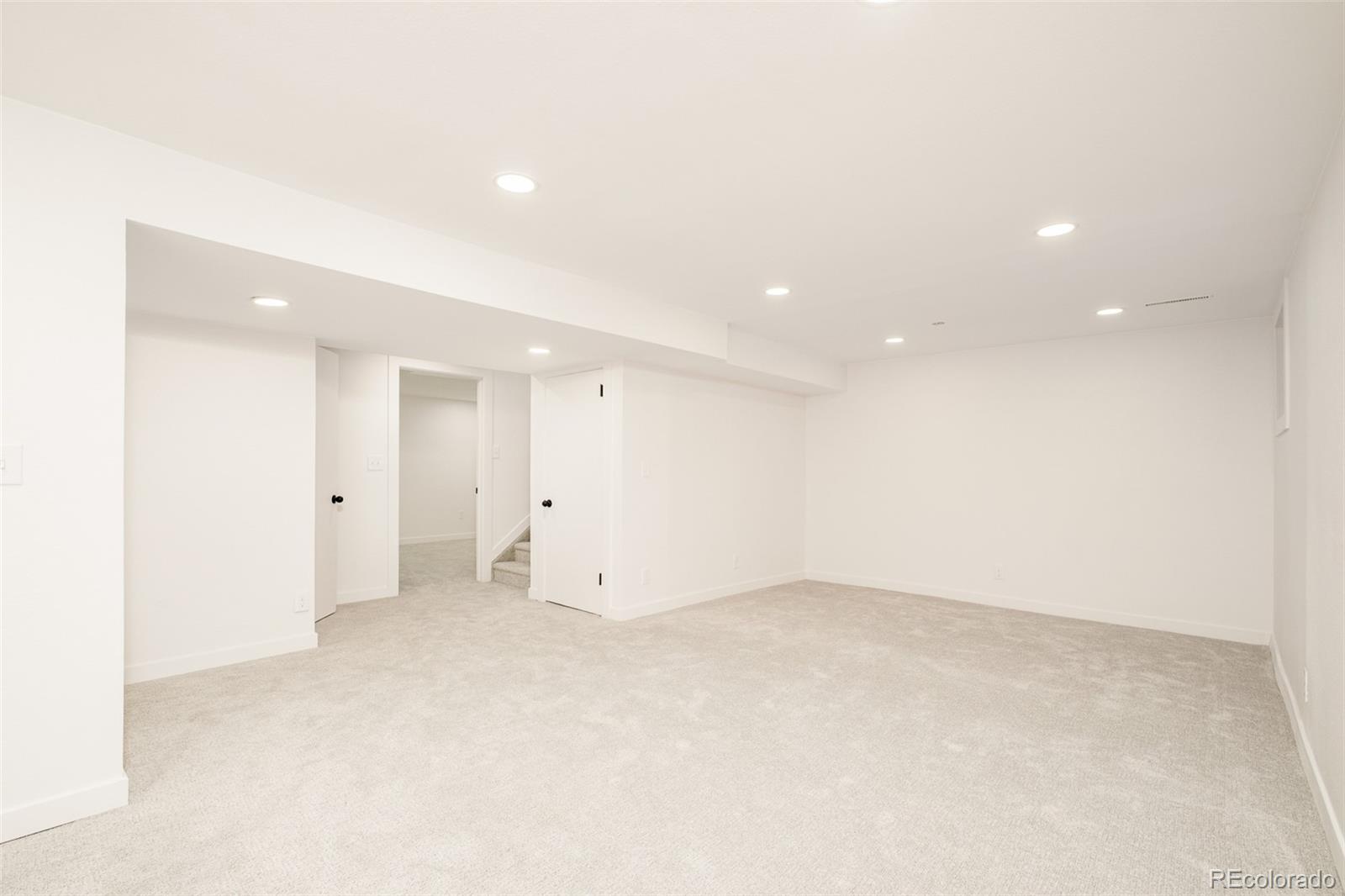 MLS Image #26 for 9138 e nassau avenue ,denver, Colorado