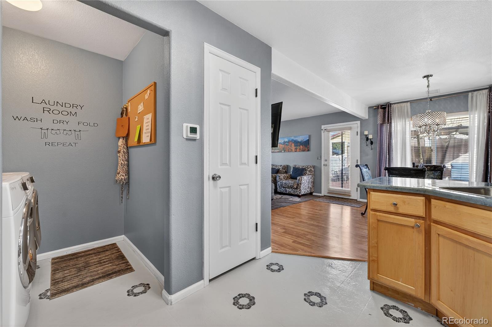 MLS Image #12 for 21429 e 46th avenue,denver, Colorado